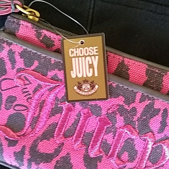 Juicy couture brand new wristlet wallet - Picture 7 of 7
